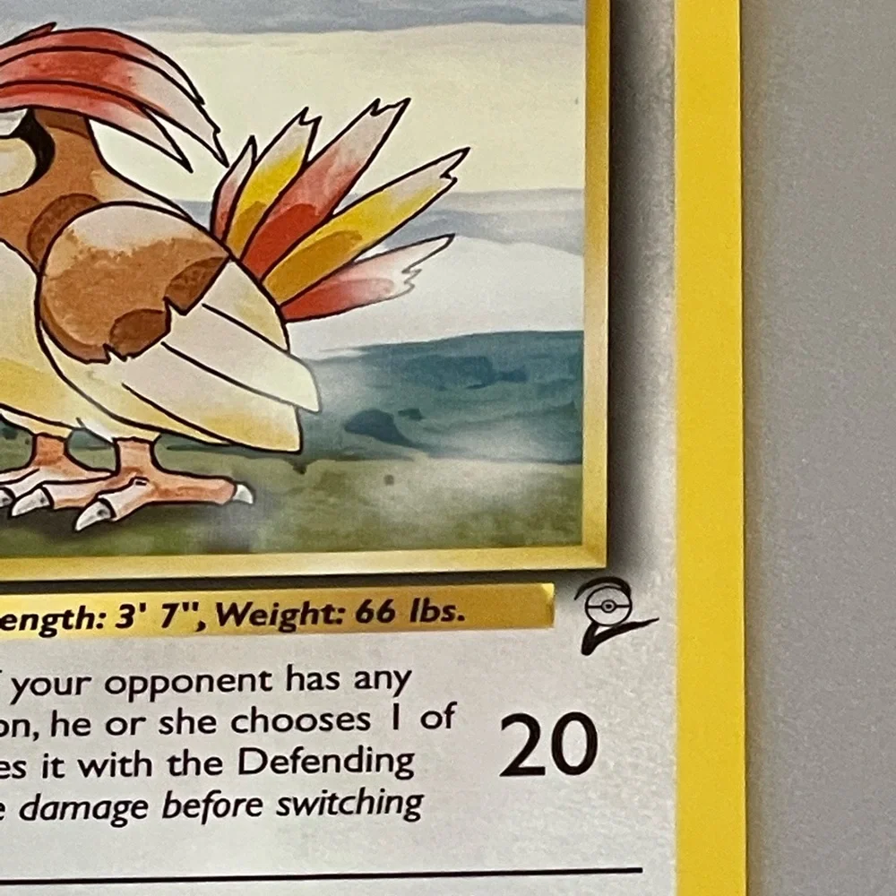 Pokémon Base Set 2: Rare Pidgeotto + purple Psychic Energy card